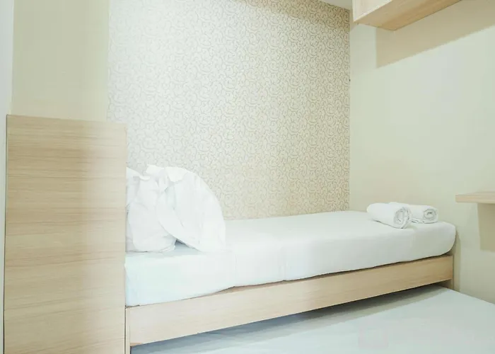 Comfy And Strategic 2Br At Menteng Square Apartment By Travelio