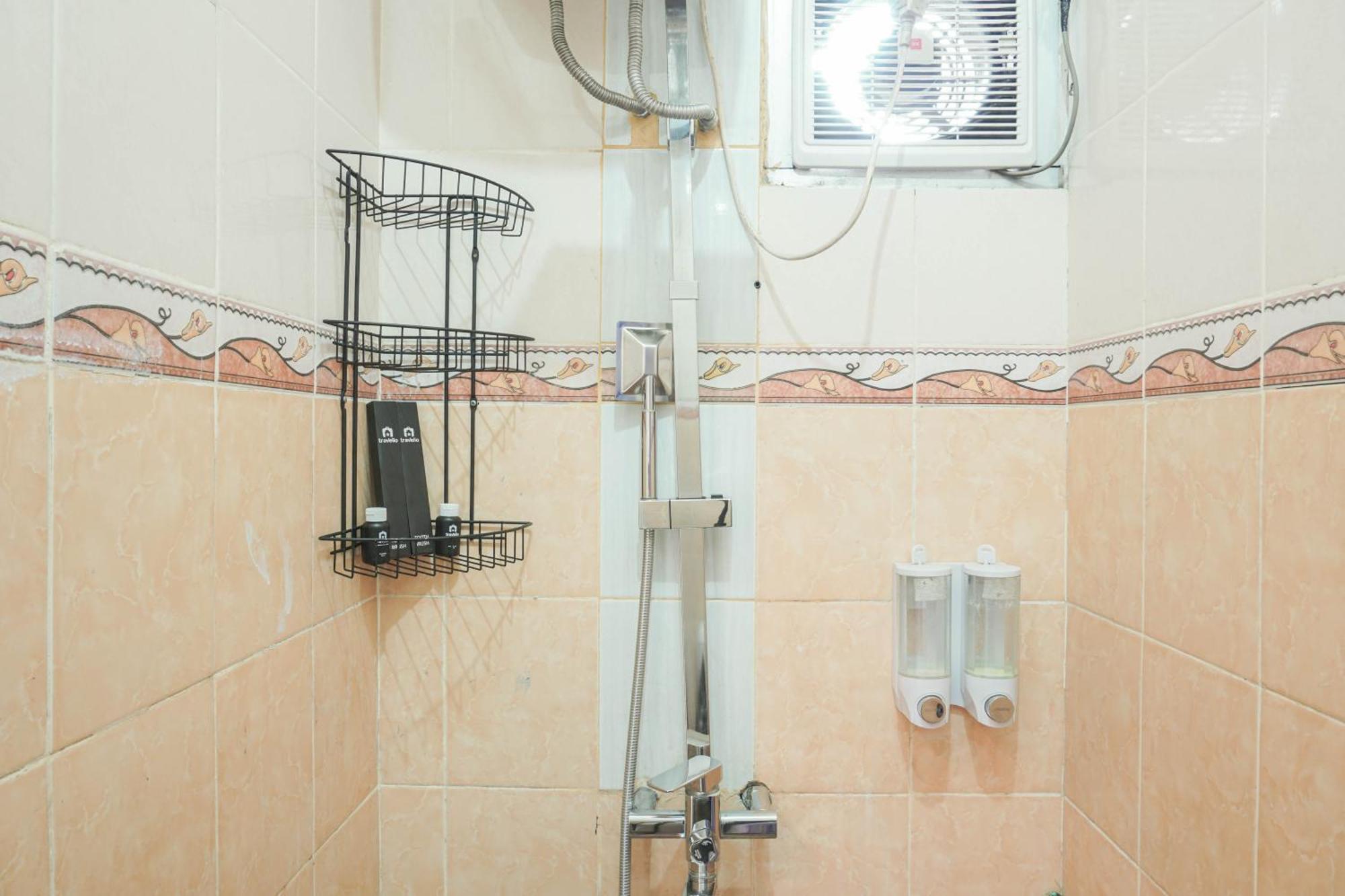 Pangsapuri Comfy And Strategic 2br At Menteng Square By Travelio *